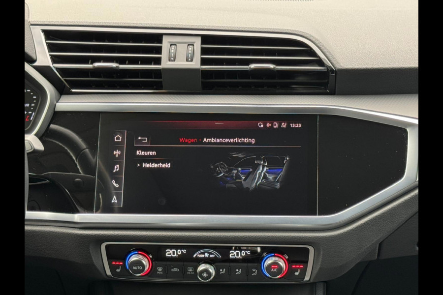 Audi Q3 35 TFSI S LINE edition one, panoramadak, stoelverwarming, digitaal cockpit , dealer onderhouden