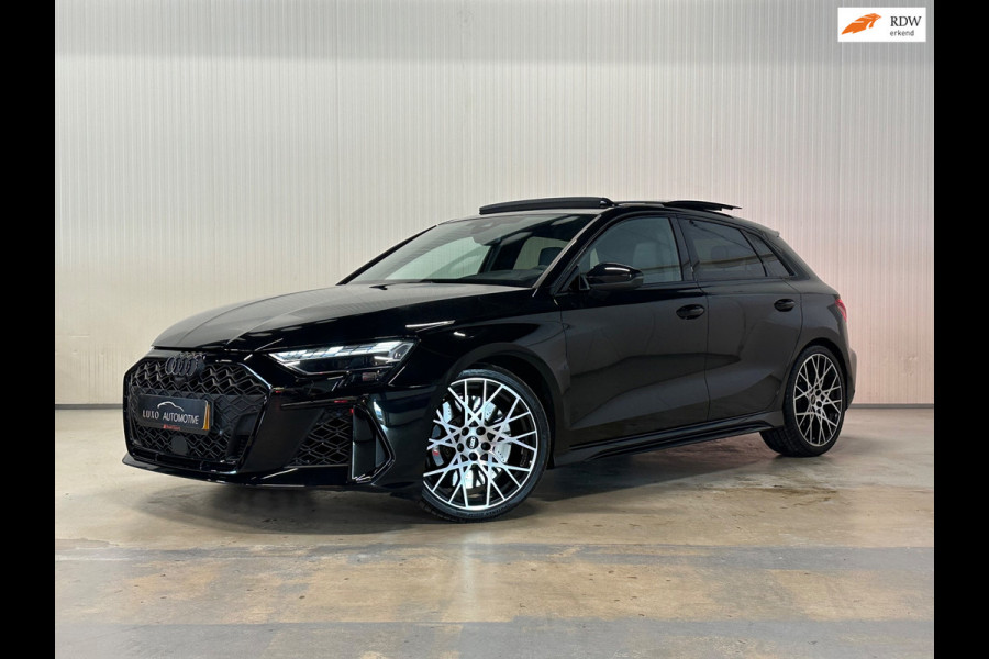 Audi RS3 Sportback 2.5 TFSI RS 3 quattro | FACELIFT | HUD | SONOS | KUIPSTOELEN | FULL OPTIONS