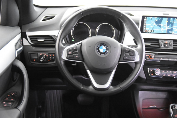 BMW X1 sDrive18i *1ste Eigenaar*Leer*Panoramadak*Navigatie*