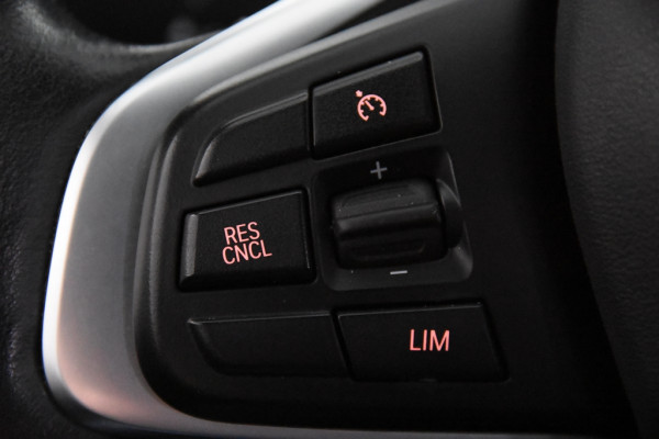 BMW X1 sDrive18i *1ste Eigenaar*Leer*Panoramadak*Navigatie*