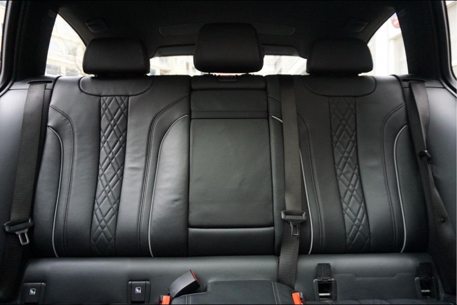 BMW 5 Serie Touring 530i High Executive Sport Line | PANO * HUD * Sfeerverlichting * Adaptive + Lane * Wegklapbare trekhaak * Comfortzetels * BMW onderhouden *