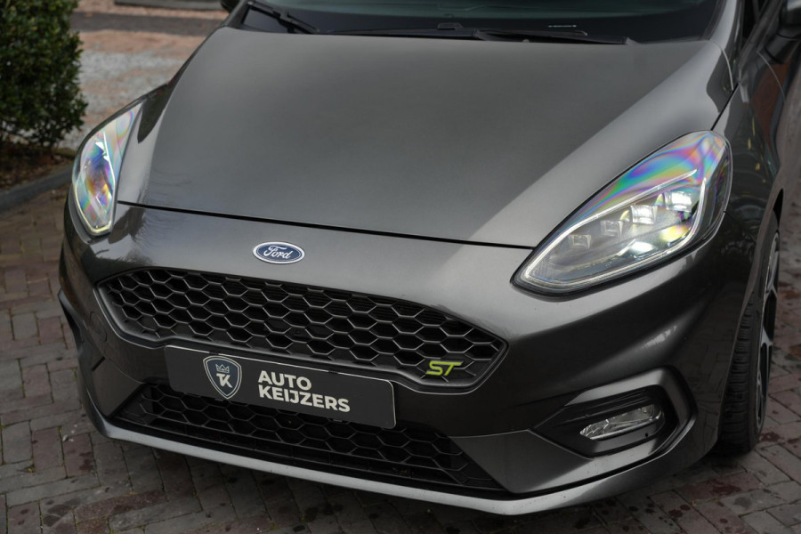 Ford Fiesta 1.5 EcoBoost ST-3 Panoramadak Cruise Recaro LED Keyless