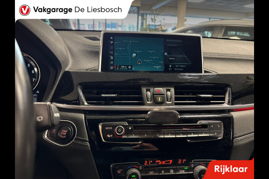 BMW X2 SDrive20i High Executive / M-pakket / leer / navi / camera / head up / stoelverw