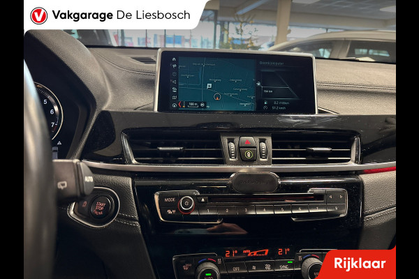 BMW X2 SDrive20i High Executive / M-pakket / leer / navi / camera / head up / stoelverw