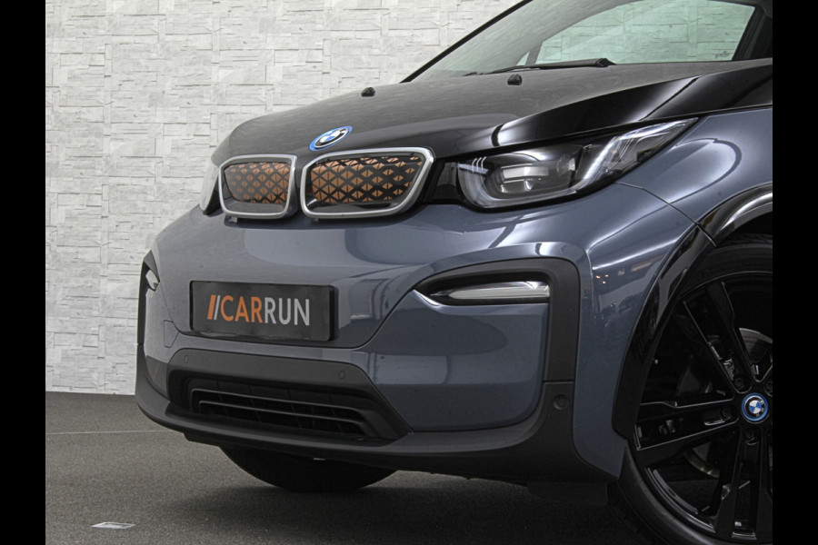BMW i3 Unique Forever Edition 120Ah Sport-Pakket | Navi-Prof | Warmtepomp | 94% SOH | Snel Laden | Panorama | Camera | LED | Leder | 20'' | Stoelverwarming | BTW |