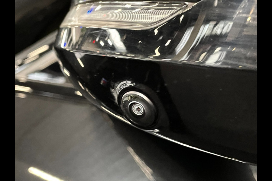 BMW X2 SDrive20i M-Sport Launch Edition NAP MASSAGE PANO GARANTIE EL.TREKHAAK