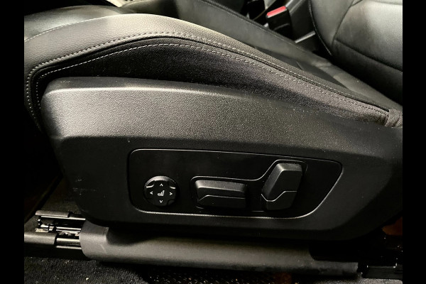 BMW X2 SDrive20i M-Sport Launch Edition NAP MASSAGE PANO GARANTIE EL.TREKHAAK