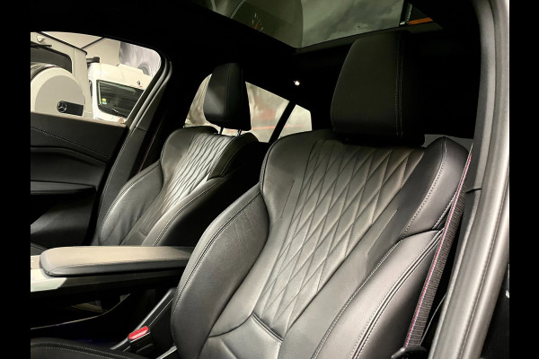 BMW X2 SDrive20i M-Sport Launch Edition NAP MASSAGE PANO GARANTIE EL.TREKHAAK