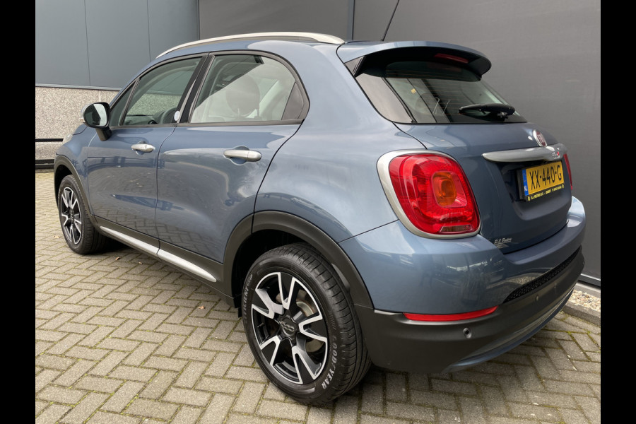 Fiat 500X 1.4 Turbo MultiAir Mirror Achteruitrijcamera - Navigatie - Apple carplay - Airco - Cruise control - Parkeersensor achter - Radio - Dakrails - Bluetooth - Elektrische ramen - Licht metalen velgen 17 inch - Start/ stop systeem - Stuur leder - Stuur multifunctioneel - Door ons nieuw geleverd - Altijd door ons onderhouden