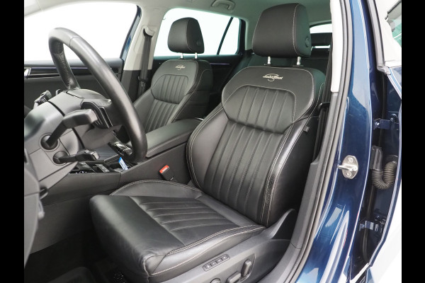 Škoda Superb Combi 1.4 TSI iV Laurin & Klement | Leder | Canton | Trekhaak | Camera | Keyless | Adaptive Cruise | Memory | Carplay
