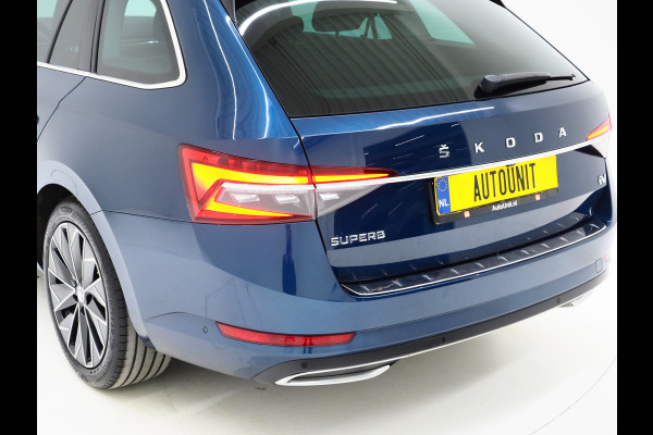 Škoda Superb Combi 1.4 TSI iV Laurin & Klement | Leder | Canton | Trekhaak | Camera | Keyless | Adaptive Cruise | Memory | Carplay