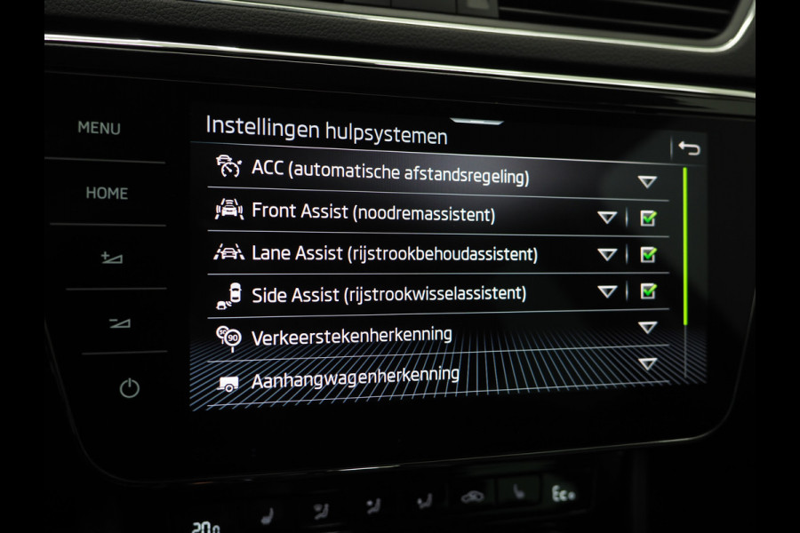 Škoda Superb Combi 1.4 TSI iV Laurin & Klement | Leder | Canton | Trekhaak | Camera | Keyless | Adaptive Cruise | Memory | Carplay