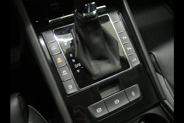 Škoda Superb Combi 1.4 TSI iV Laurin & Klement | Leder | Canton | Trekhaak | Camera | Keyless | Adaptive Cruise | Memory | Carplay