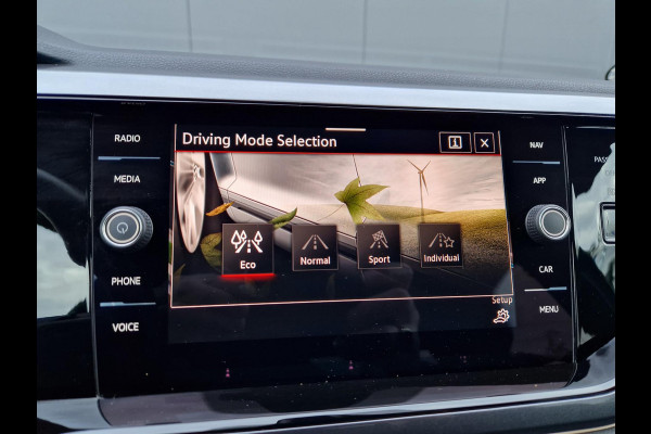 Volkswagen Polo 2.0 TSI GTI DSG 207PK IQ LIGHT