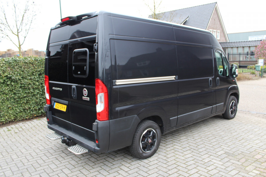 Fiat Ducato 30 2.3 MultiJet 120PK Euro6 L2H2 Buscamper - VanCubic Premium - Nieuwe camper inrichting!