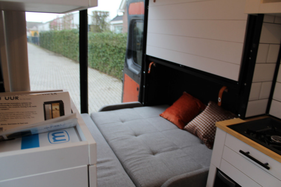 Fiat Ducato 30 2.3 MultiJet 120PK Euro6 L2H2 Buscamper - VanCubic Premium - Nieuwe camper inrichting!