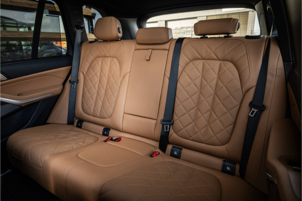 BMW X5 xDrive50e - M Sport | Sky Lounge | Luchtvering | H&K | Elek. Trekhaak | Memory