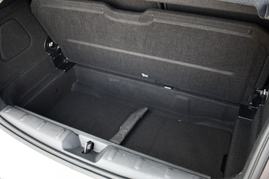 MINI Mini 1.5 Cooper John Cooper Works Pano Carplay Black-pack Adp-demping