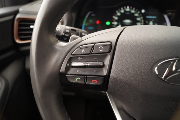 Hyundai IONIQ Comfort EV Limited Automaat -SOH100%-NAVI-ECC-PDC-