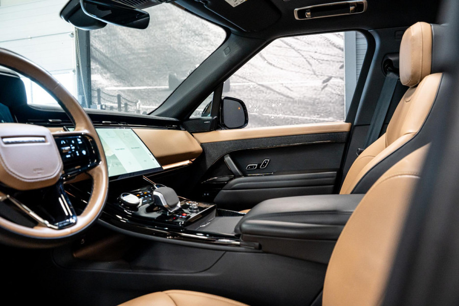 Land Rover Range Rover Sport 3.0 P440e Dynamic SE *Panorama / Meridian / Stoelventilatie / HUD / Memory / Keyless*