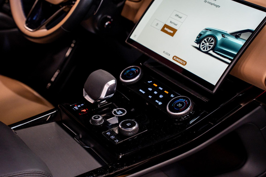 Land Rover Range Rover Sport 3.0 P440e Dynamic SE *Panorama / Meridian / Stoelventilatie / HUD / Memory / Keyless*