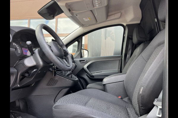 Mercedes-Benz Citan 110 CDI E6 Pro Lease €346 p/m, Airco, Navi, Carplay, Led, Trekhaak, Cruise controle, 16'' LMV.