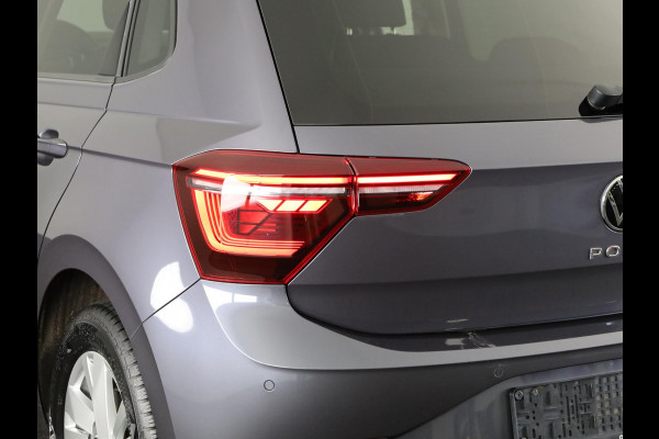 Volkswagen Polo 1.0 TSI Style 95 pk Automaat (DSG) | Navigatie | Parkeersensoren | Achteruitrijcamera | Adaptieve cruise control | Matrix LED koplampen | Stoelverwarming |