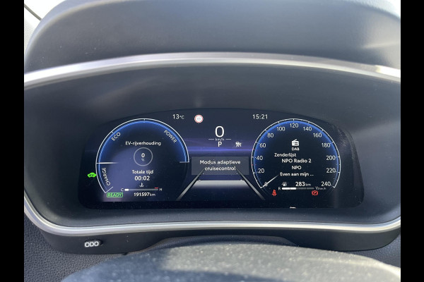 Toyota Corolla Cross 2.0 High Power Hybrid First Edition | Apple Carplay/Android Auto | voorstoelen verwarmd | Elektrische kofferbak | BSM