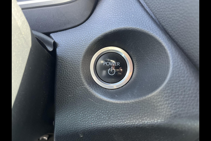Toyota Corolla Cross 2.0 High Power Hybrid First Edition | Apple Carplay/Android Auto | voorstoelen verwarmd | Elektrische kofferbak | BSM