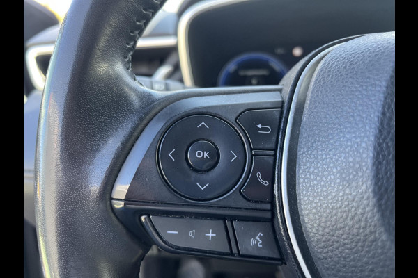 Toyota Corolla Cross 2.0 High Power Hybrid First Edition | Apple Carplay/Android Auto | voorstoelen verwarmd | Elektrische kofferbak | BSM