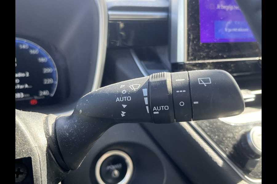 Toyota Corolla Cross 2.0 High Power Hybrid First Edition | Apple Carplay/Android Auto | voorstoelen verwarmd | Elektrische kofferbak | BSM