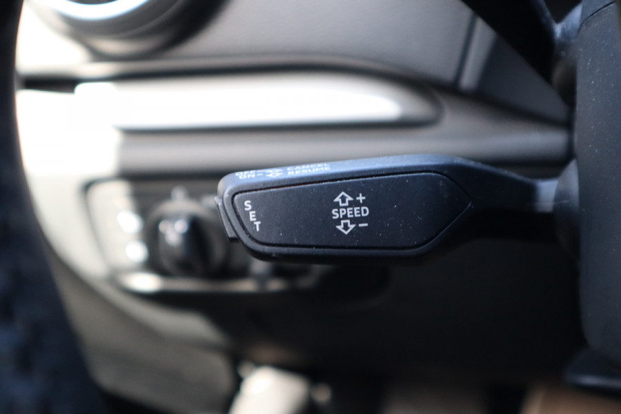 Audi A3 Limousine 30 TFSI Pro Line | Navi | Cruise control | DAB |