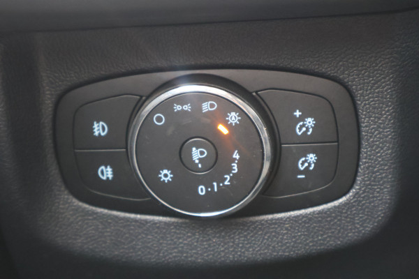 Ford Transit Courier 1.5 EcoBlue Trend Airco Camera