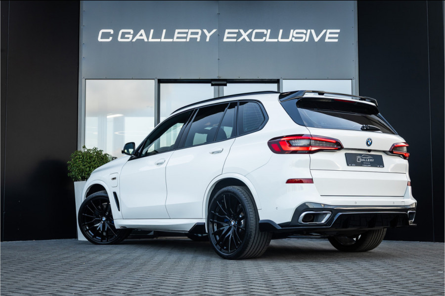 BMW X5 xDrive45e High Executive - M Sport | Panorama | Memory | Luchtvering | ACC