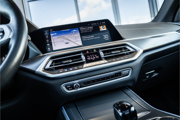 BMW X5 xDrive45e High Executive - M Sport | Panorama | Memory | Luchtvering | ACC