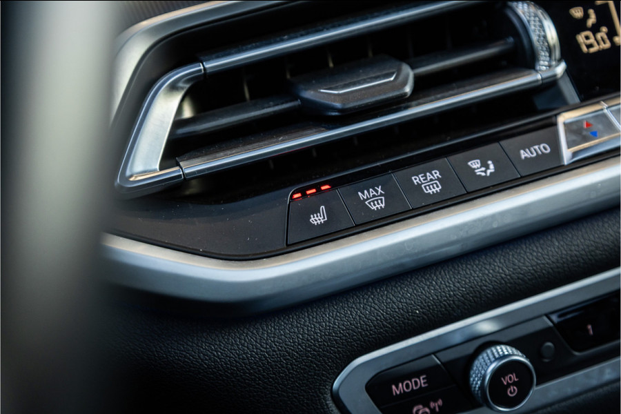 BMW X5 xDrive45e High Executive - M Sport | Panorama | Memory | Luchtvering | ACC