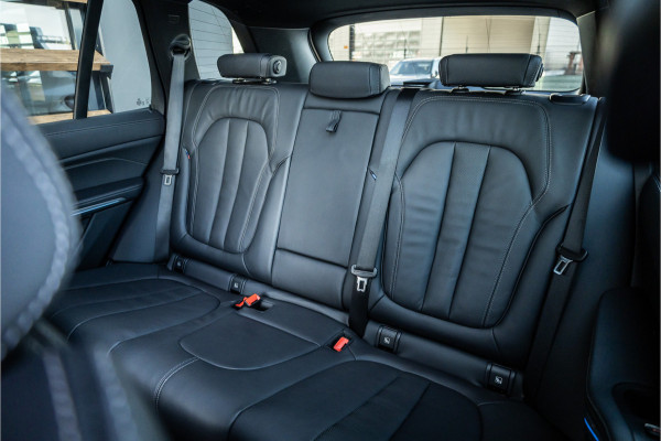 BMW X5 xDrive45e High Executive - M Sport | Panorama | Memory | Luchtvering | ACC