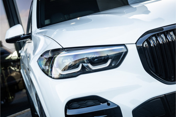BMW X5 xDrive45e High Executive - M Sport | Panorama | Memory | Luchtvering | ACC