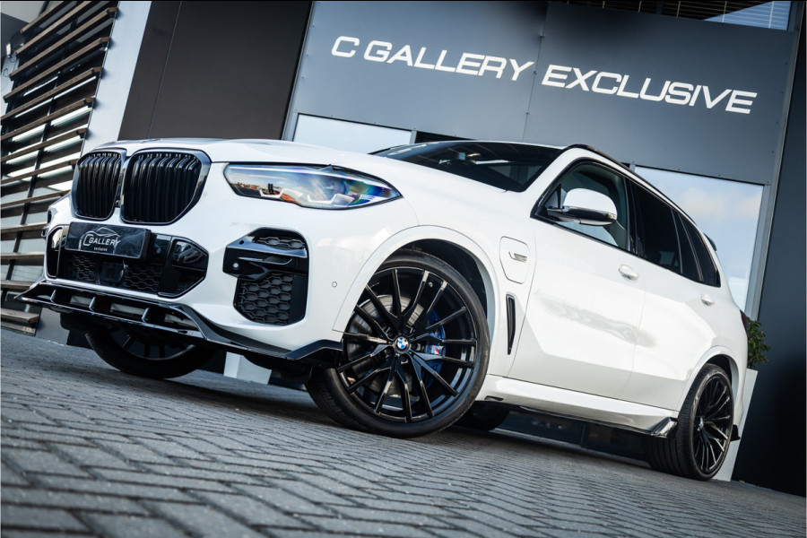 BMW X5 xDrive45e High Executive - M Sport | Panorama | Memory | Luchtvering | ACC