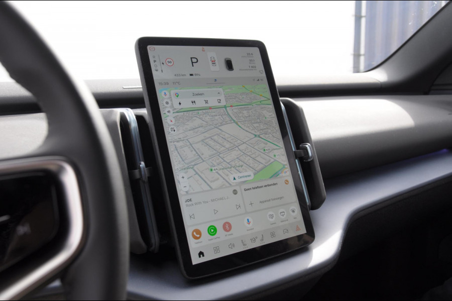 Volvo EX30 272PK Ext. Range Plus / Adaptieve Cruise Control/ Dodehoek Detectie / Parkeersensoren/ Achteruitrijcamera/ Warmtepomp/ Google Services/