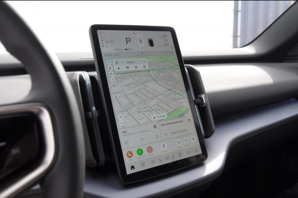 Volvo EX30 272PK Ext. Range Plus / Adaptieve Cruise Control/ Dodehoek Detectie / Parkeersensoren/ Achteruitrijcamera/ Warmtepomp/ Google Services/