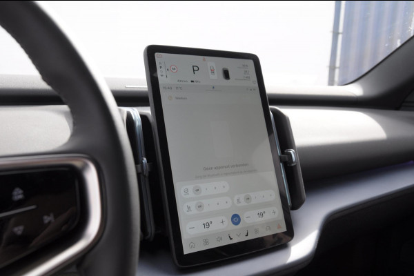 Volvo EX30 272PK Ext. Range Plus / Adaptieve Cruise Control/ Dodehoek Detectie / Parkeersensoren/ Achteruitrijcamera/ Warmtepomp/ Google Services/