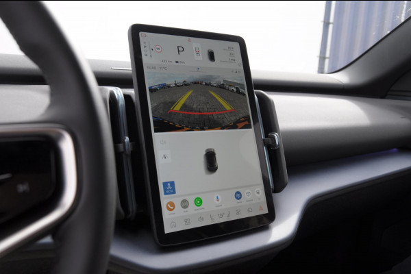 Volvo EX30 272PK Ext. Range Plus / Adaptieve Cruise Control/ Dodehoek Detectie / Parkeersensoren/ Achteruitrijcamera/ Warmtepomp/ Google Services/