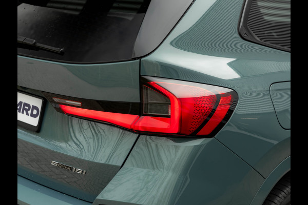 BMW X1 sDrive18i M-Sport Pro - Pano - Memoryzetel - Trekhaak - ACC - Head-Up - Harman Kardon