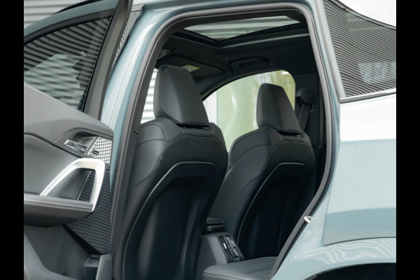 BMW X1 sDrive18i M-Sport Pro - Pano - Memoryzetel - Trekhaak - ACC - Head-Up - Harman Kardon