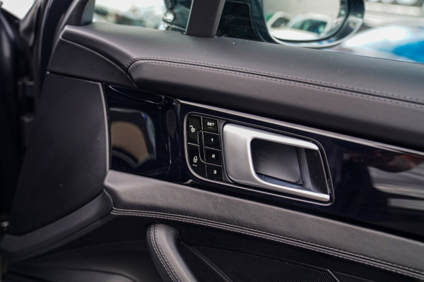 Porsche Panamera Sport Turismo 2.9 4 E-Hybrid | Sport Chrono | Massasge | Panorama | BoseSound | Achteras bsturing | Sport uitlaat