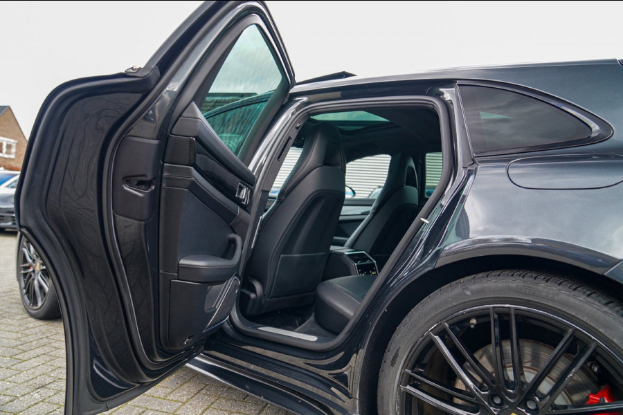 Porsche Panamera Sport Turismo 2.9 4 E-Hybrid | Sport Chrono | Massasge | Panorama | BoseSound | Achteras bsturing | Sport uitlaat