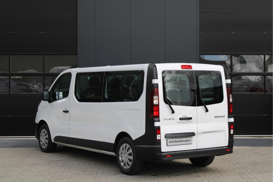 Renault Trafic Passenger 2.0 dCi 120 Grand Life 120pk 9 Zits - Prijs incl. BTW - Airco - Cruise - LED - Navi - Bluetooth - Rijklaar