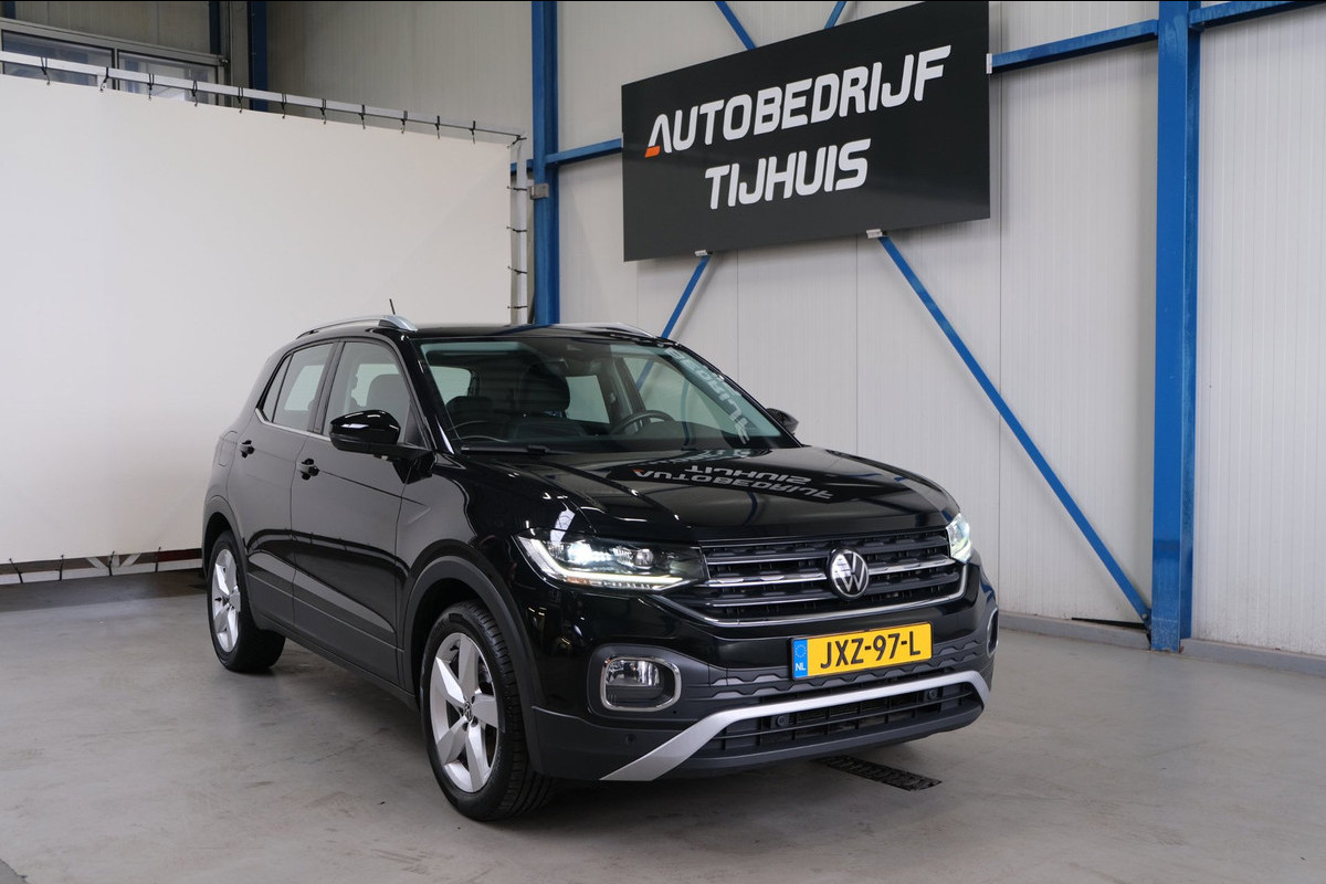 Volkswagen T-Cross 1.0 TSI Style Automaat - Airco, Cruise, Navi, PDC, Camera Carplay, Stoelverwarming.