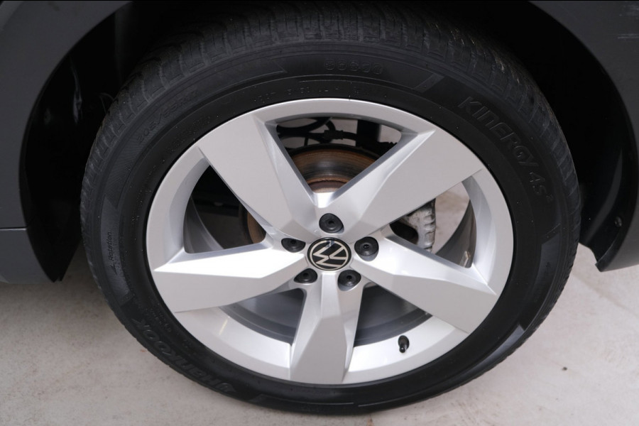 Volkswagen T-Cross 1.0 TSI Style Automaat - Airco, Cruise, Navi, PDC, Camera Carplay, Stoelverwarming.